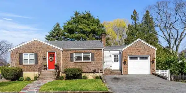 22 Shelton Rd