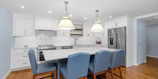 2001 Marina Dr