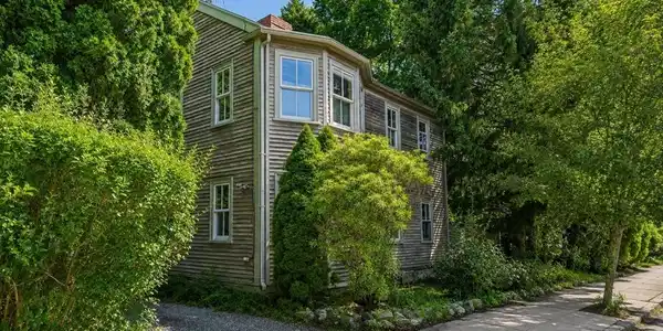 141 Hale St