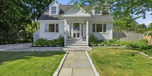 77 Cushing Road