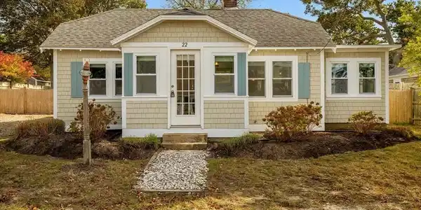 22 Ferncliff Rd
