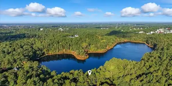 100 Little Herring Pond Road