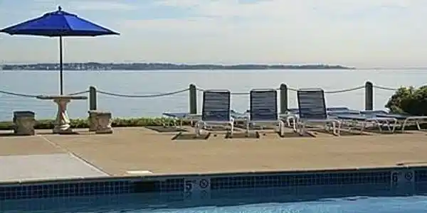3 Seal Harbor Rd