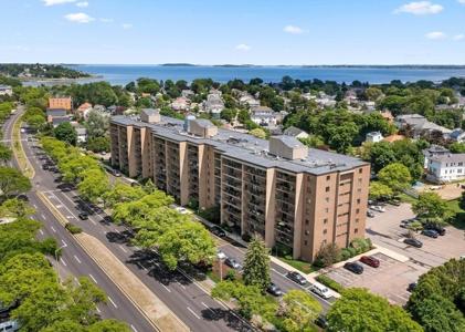 175 Quincy Shore Dr