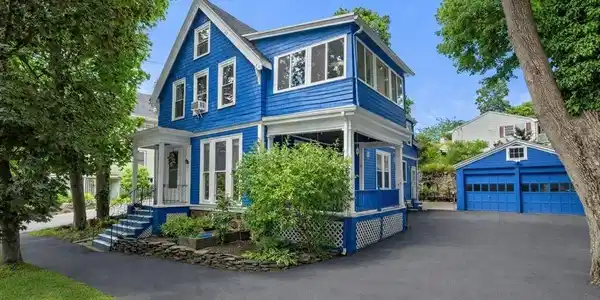 9 Sheridan Road