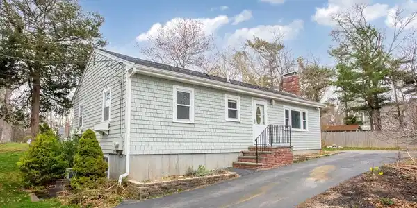 29 Arboretum Rd