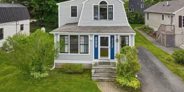 17 East Ave