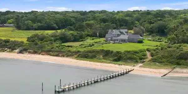139 Chappaquiddick Road
