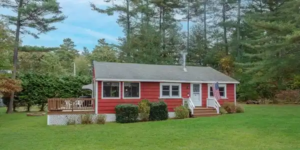 7 Seahorse Way