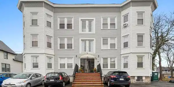 53 Trident Ave