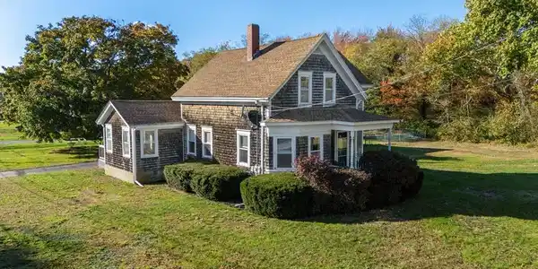 194 Hortonville Rd