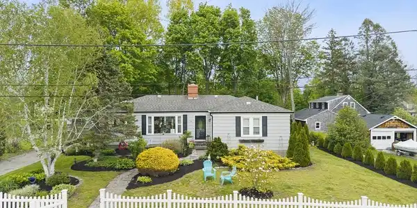 194 Grove Ave