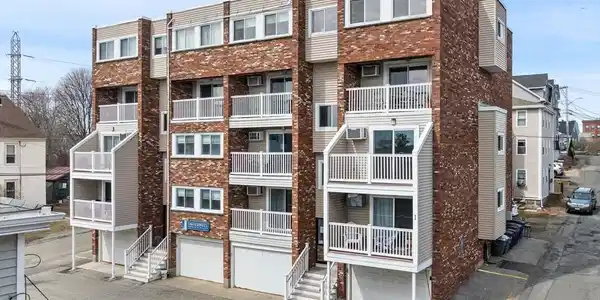 12 Cox Ct