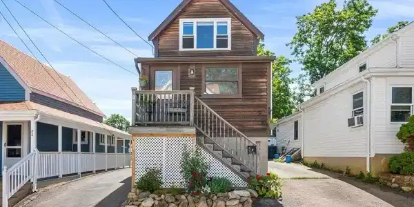 69 Weybosset St