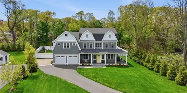 485 Country Way