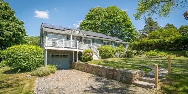 18 Traverse Street