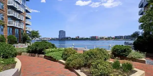 3 Battery Wharf