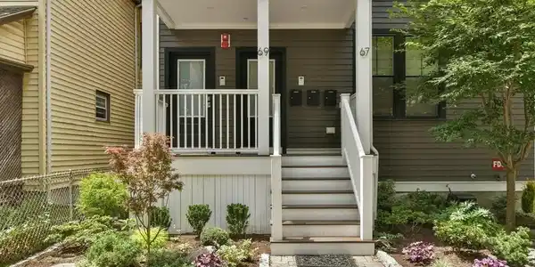 67-69 Auckland St