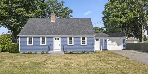 131 Maple Ave