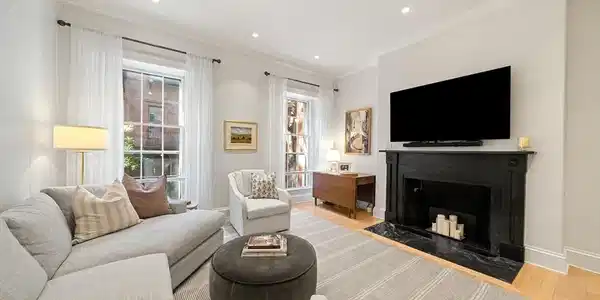 20 Hancock St