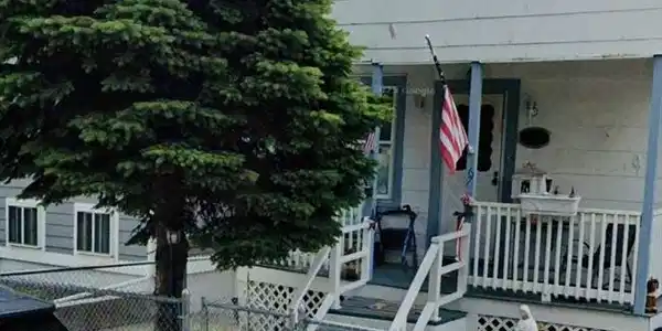 67 Jones Rd