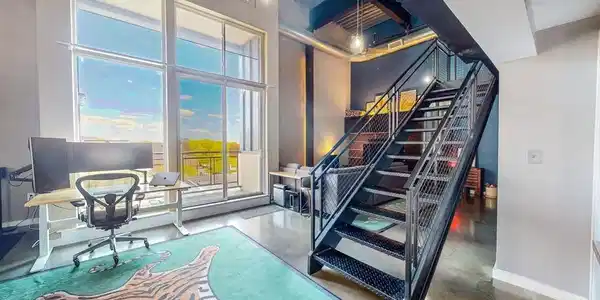 950 Broadway
