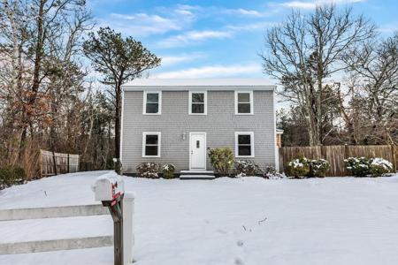 30 Barquentine Dr