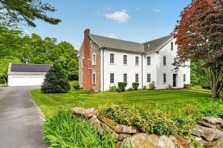 3 Rockland St
