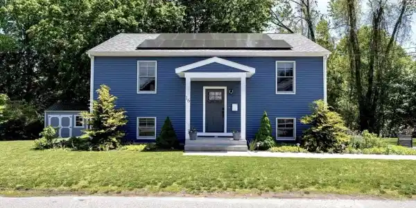 16 Clancy St