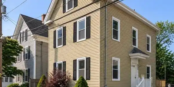 17 Osgood St