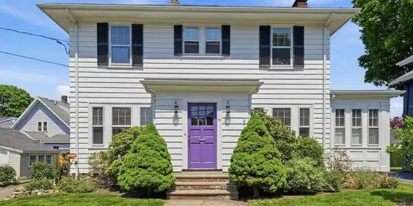 19 Humphrey St
