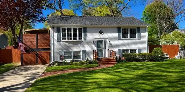 51 Cove Ave