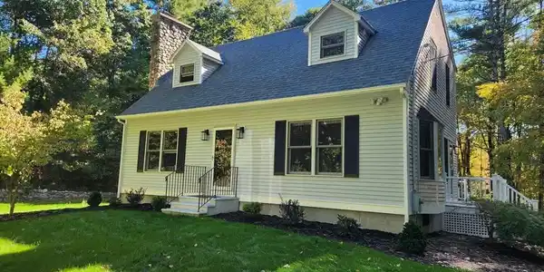 163 Quanapoag Rd