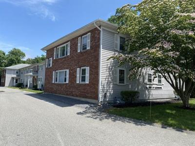 190 Upper County Rd