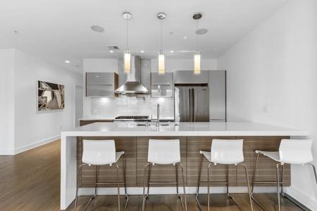 48 Gold St