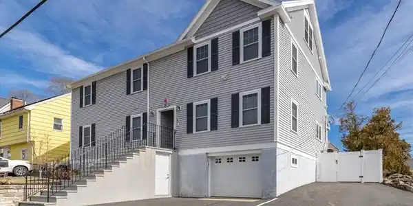 25 Glen Road
