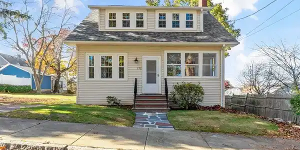 172 Gibbs St
