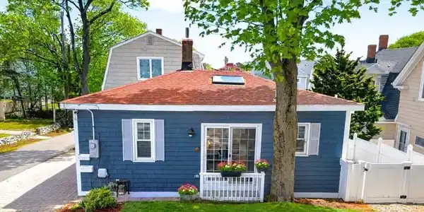 22 Sherman Ave