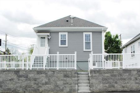 338 Sea St