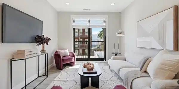656 Saratoga