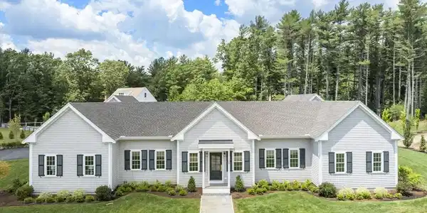 28 Teakettle Ln