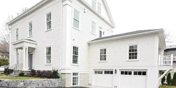 66 Pleasant Street