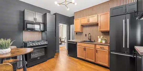 8 Spring Garden St