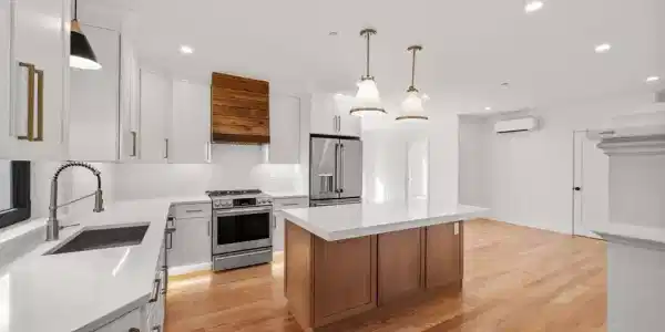 9 Sydney