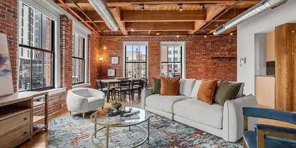 9 W Broadway