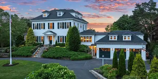 48 Harbor Ave