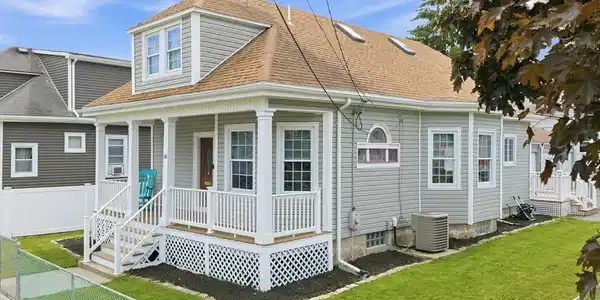 65 Fern St