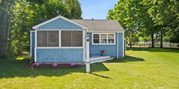 111 Hartford Rd