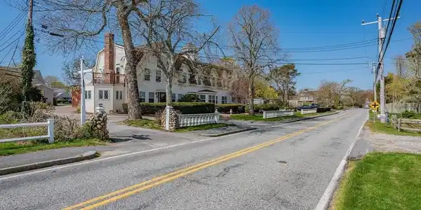 405 Lower County Rd