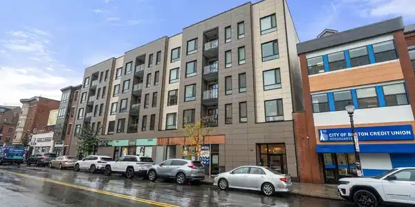 457 West Broadway